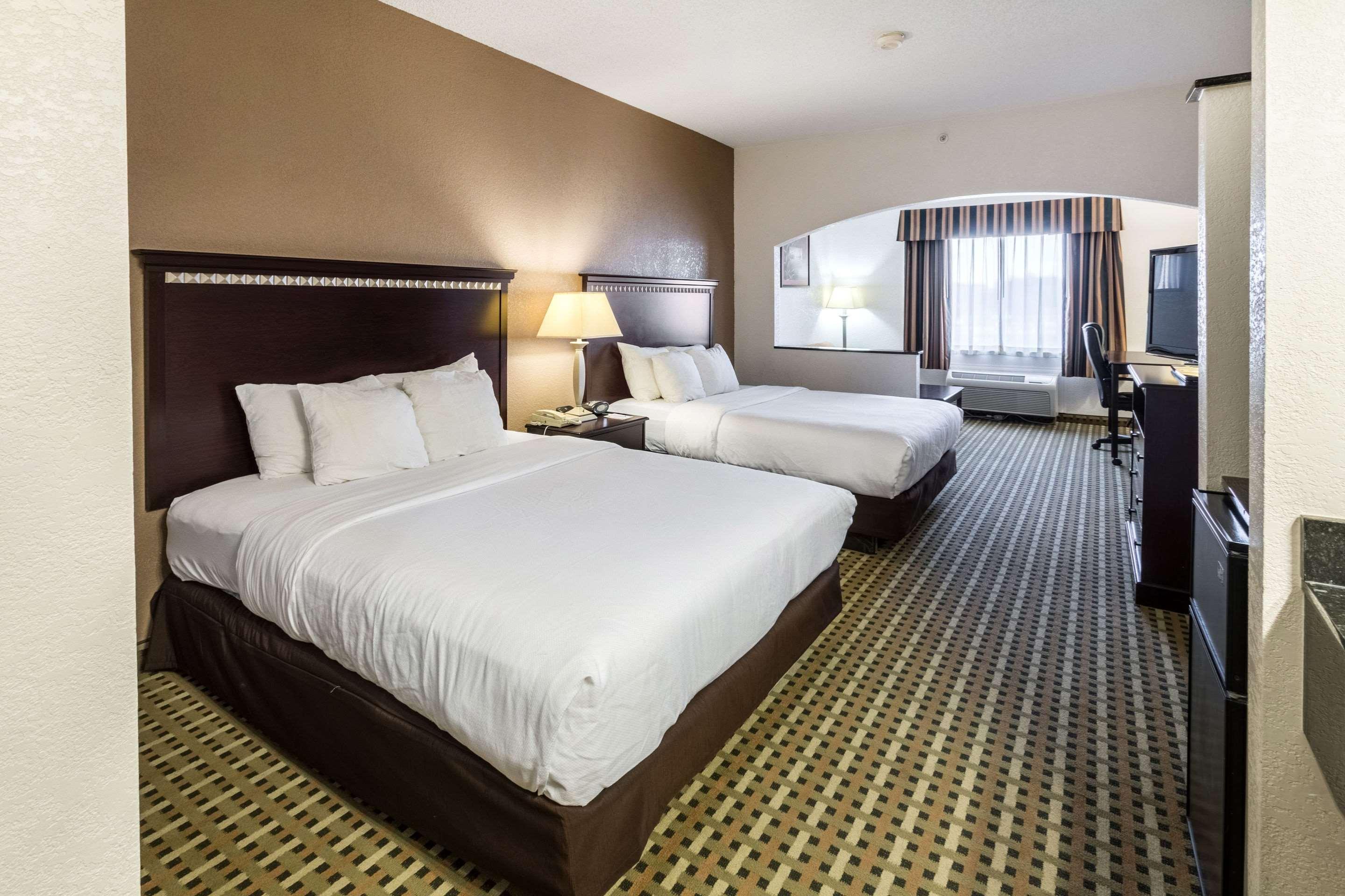 Quality Suites Burleson - Ft Worth المظهر الخارجي الصورة