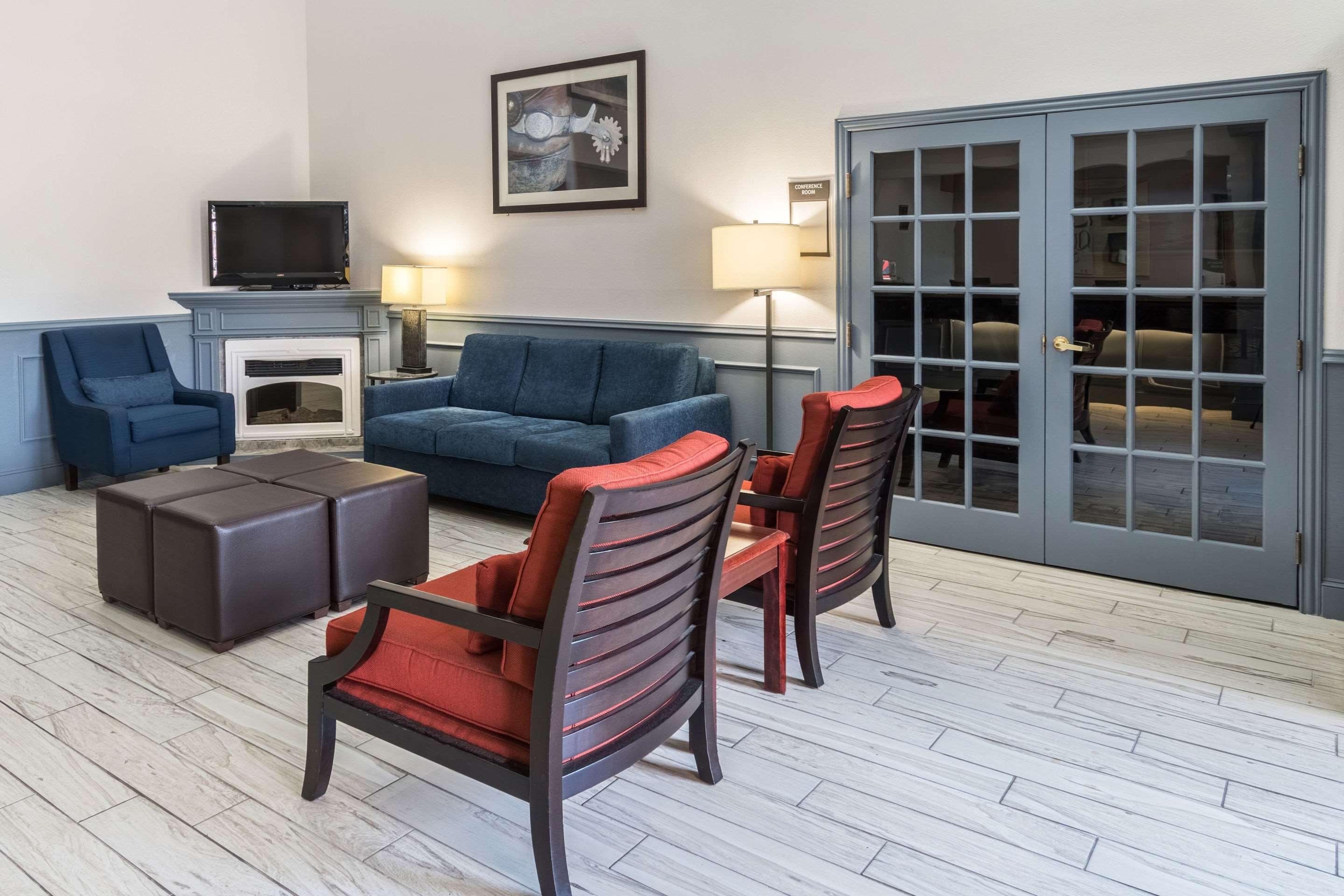 Quality Suites Burleson - Ft Worth المظهر الخارجي الصورة