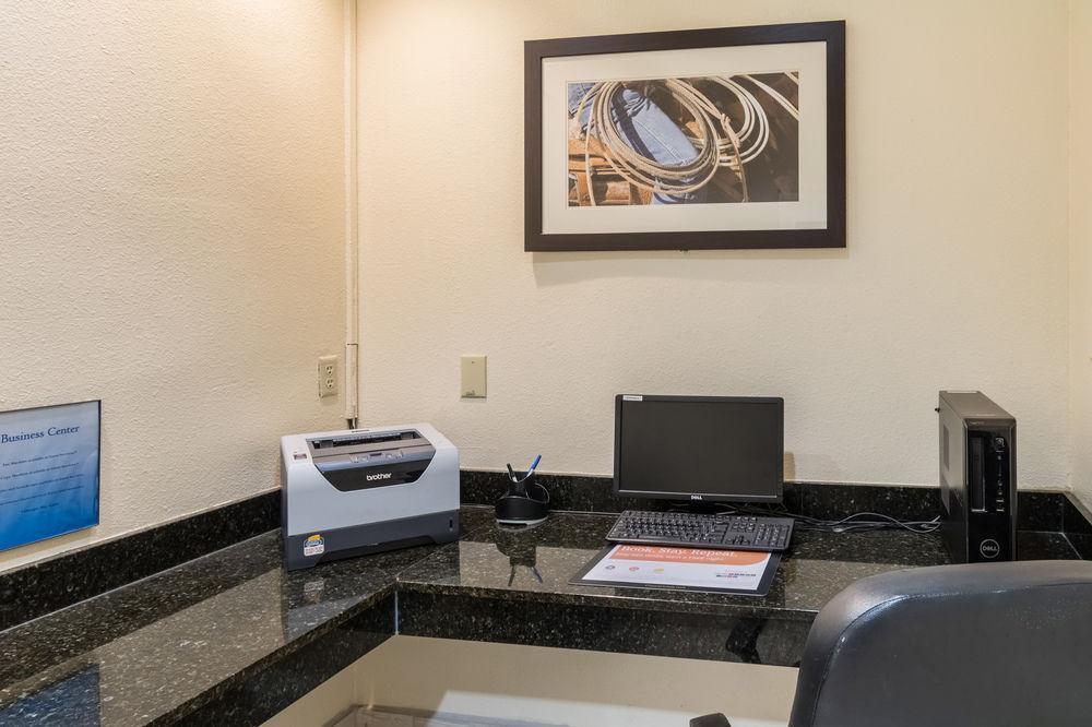 Quality Suites Burleson - Ft Worth المظهر الخارجي الصورة