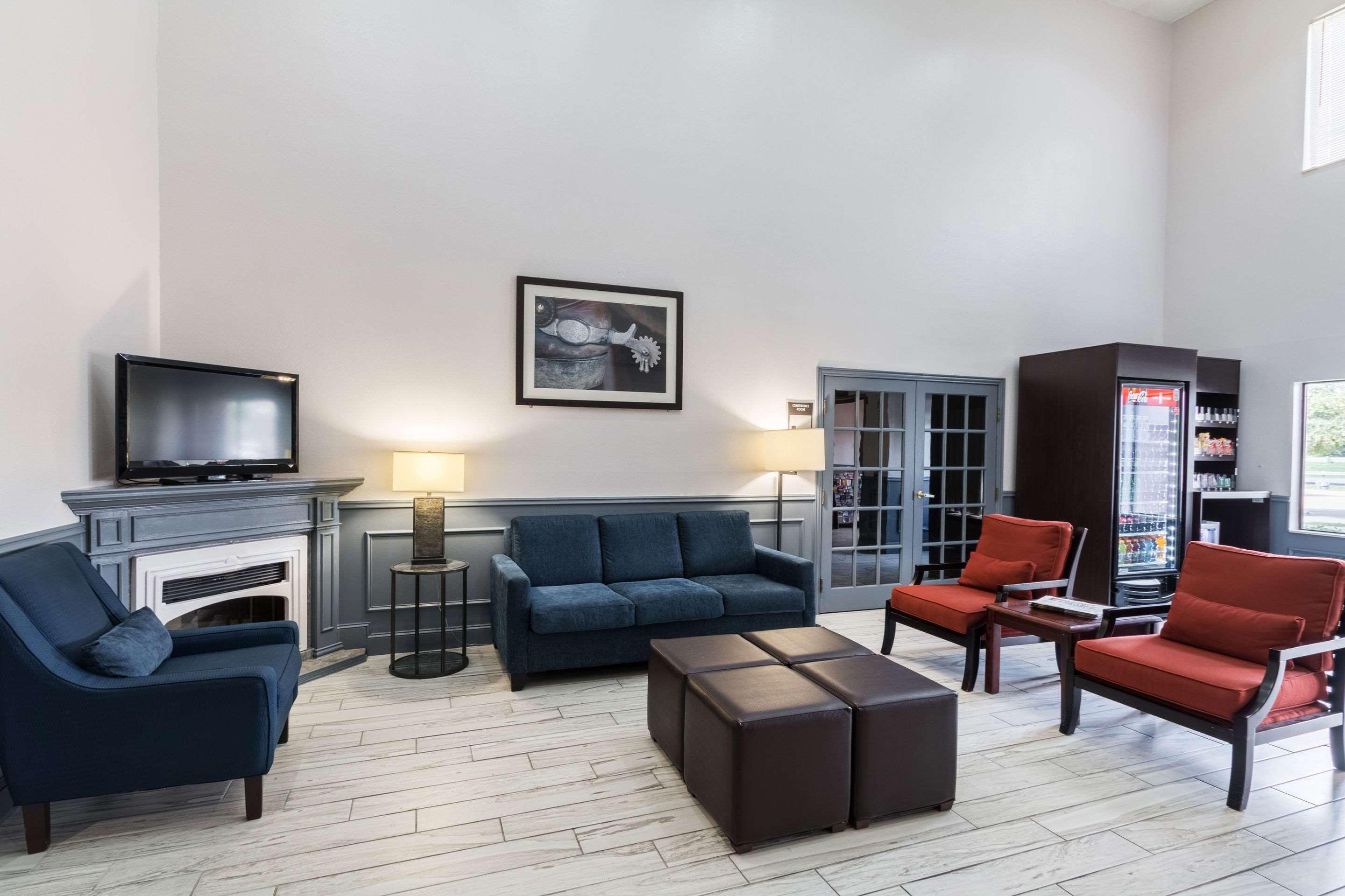 Quality Suites Burleson - Ft Worth المظهر الخارجي الصورة